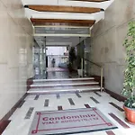 Guesthost - Partenope Stadium House