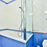Guesthost - Partenope Stadium House *